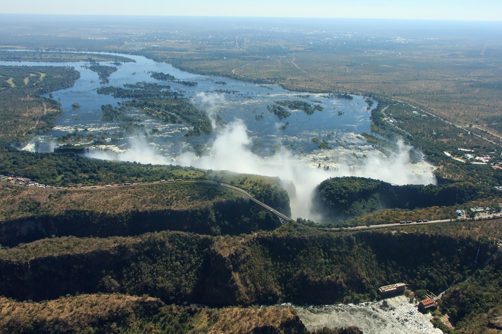 02-The Falls from the south.jpg